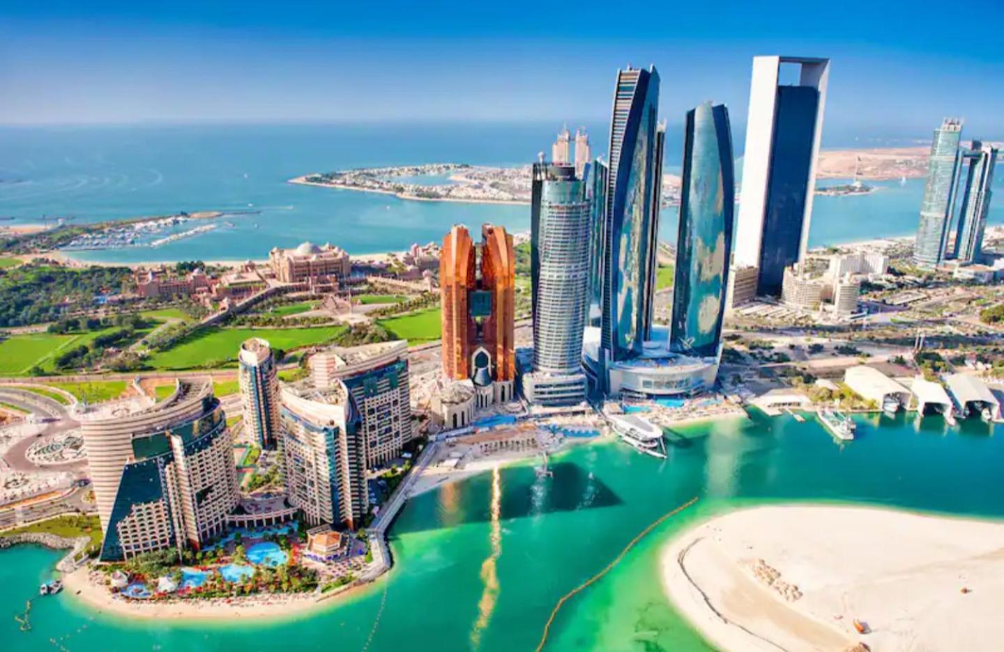 Corniche Street - For Males "Peaceful Bed Space" Abu Dabi Exterior foto