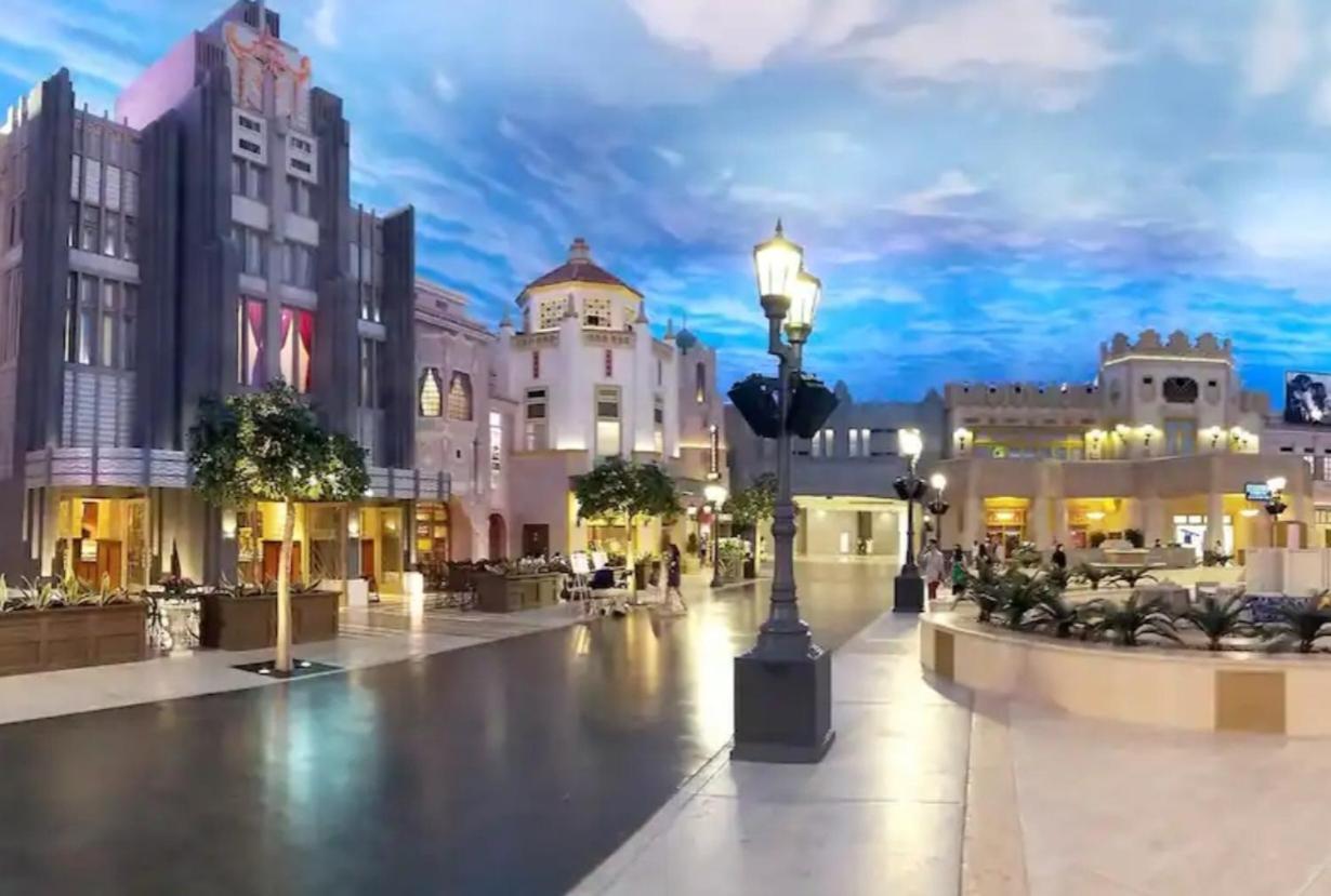 Corniche Street - For Males "Peaceful Bed Space" Abu Dabi Exterior foto
